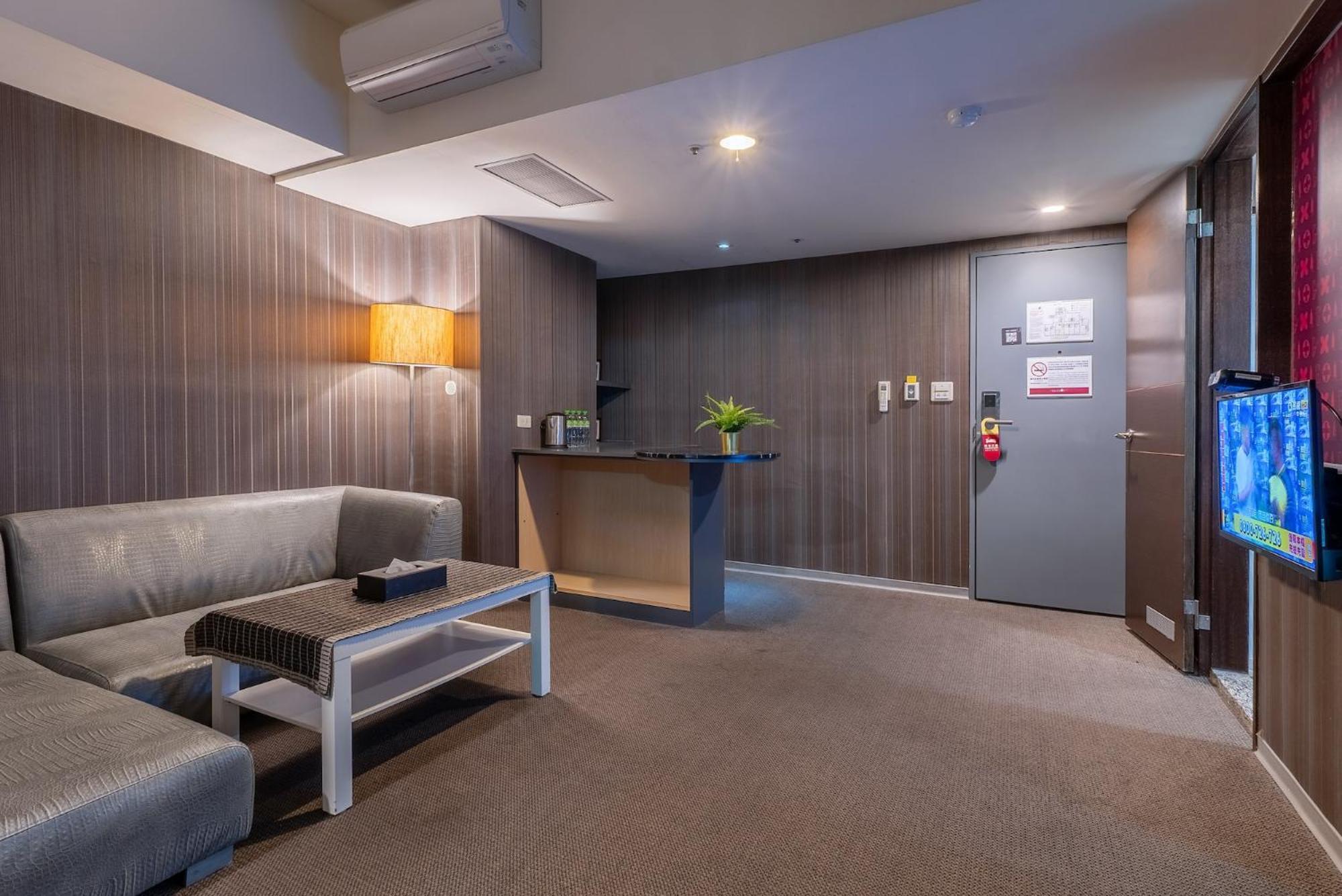 The Galerie Hotel Taichung Extérieur photo