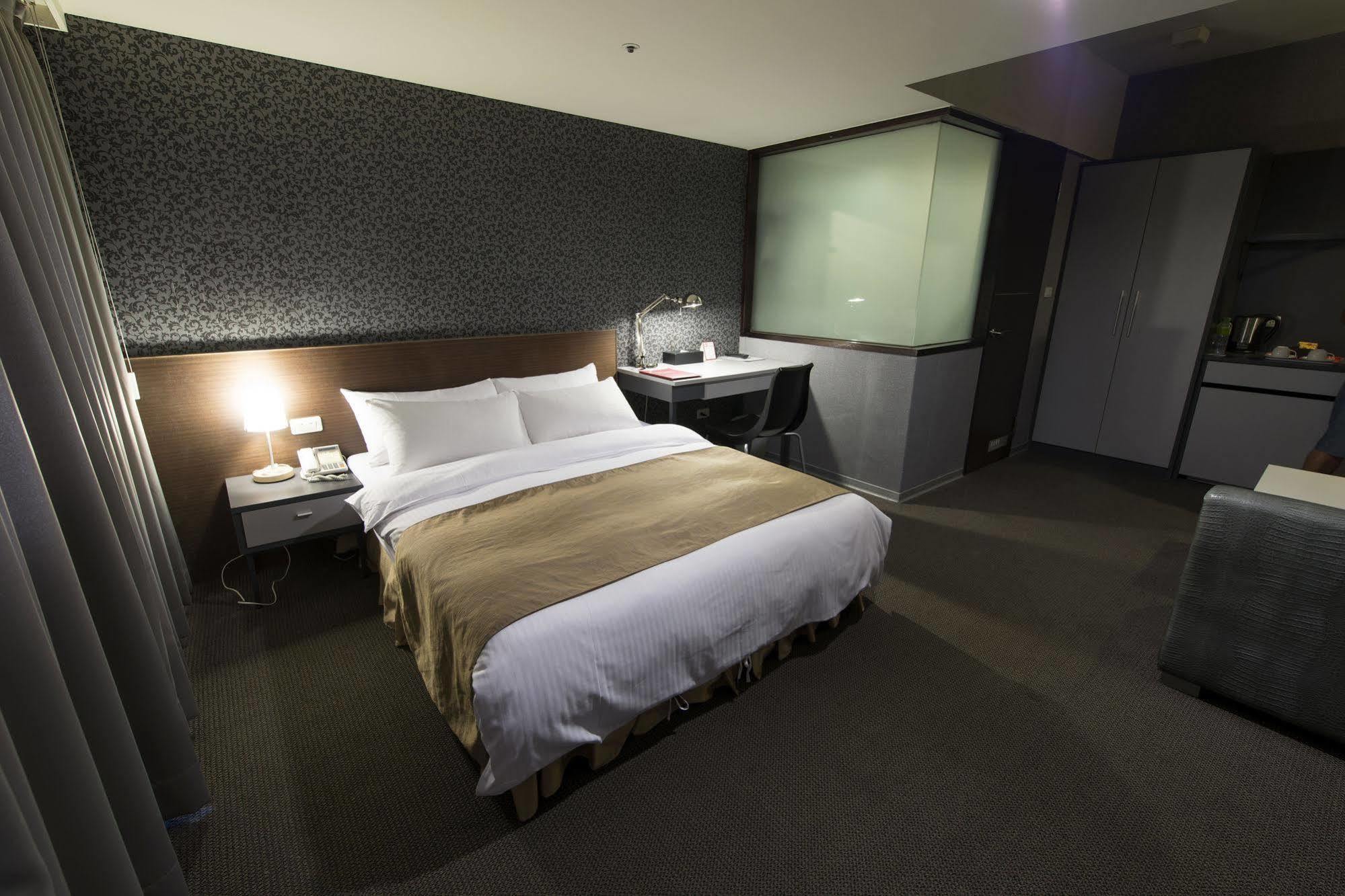 The Galerie Hotel Taichung Extérieur photo